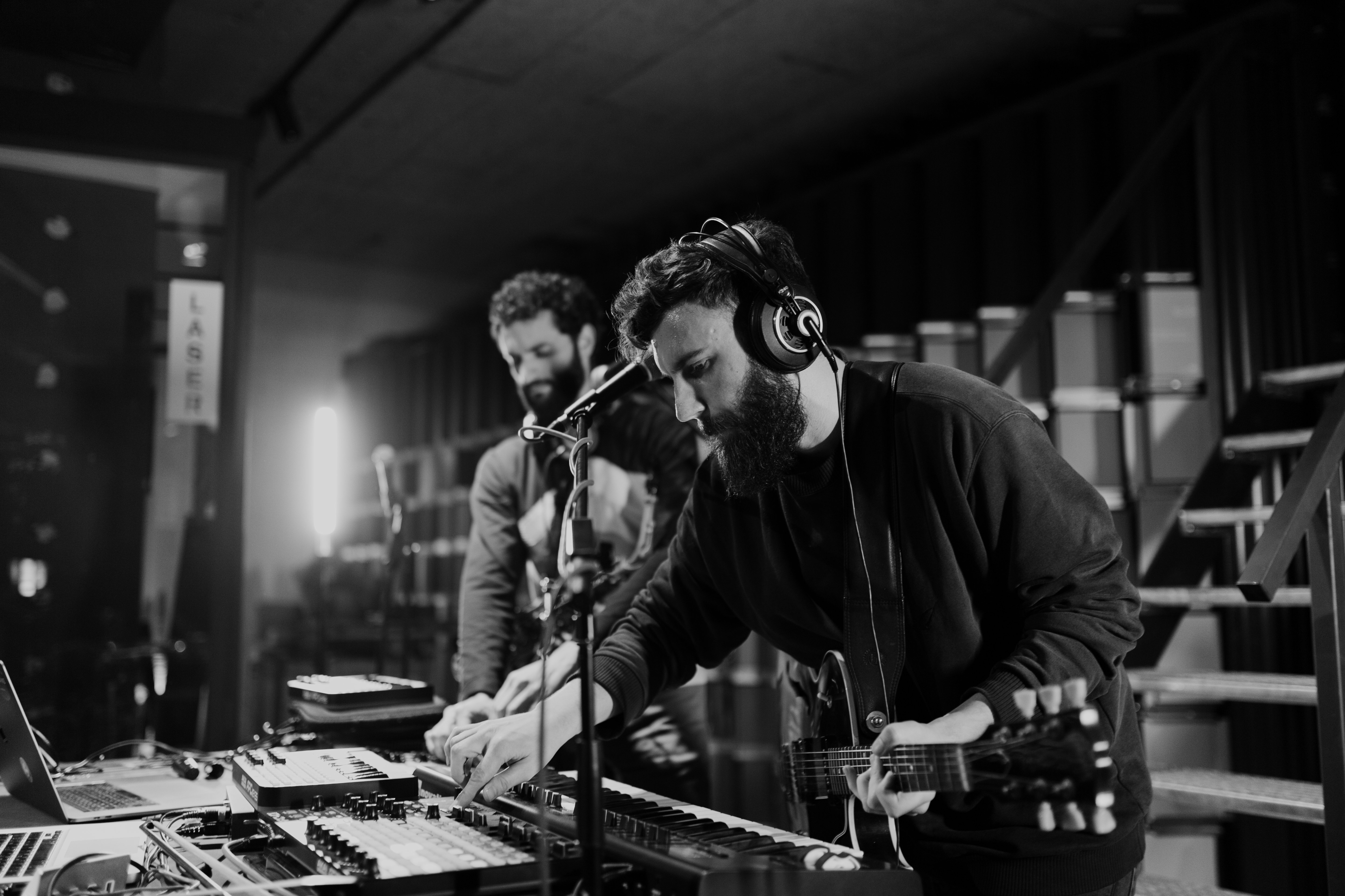 Michalis Michailidis performing live